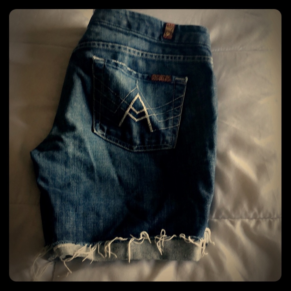 7 forallmankind jean longer shorts.